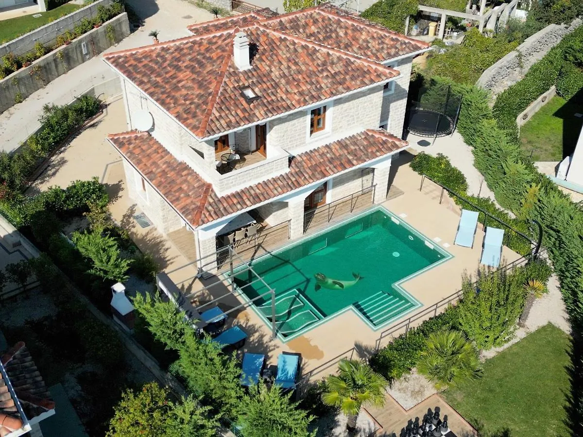 Villa Noah Kornic